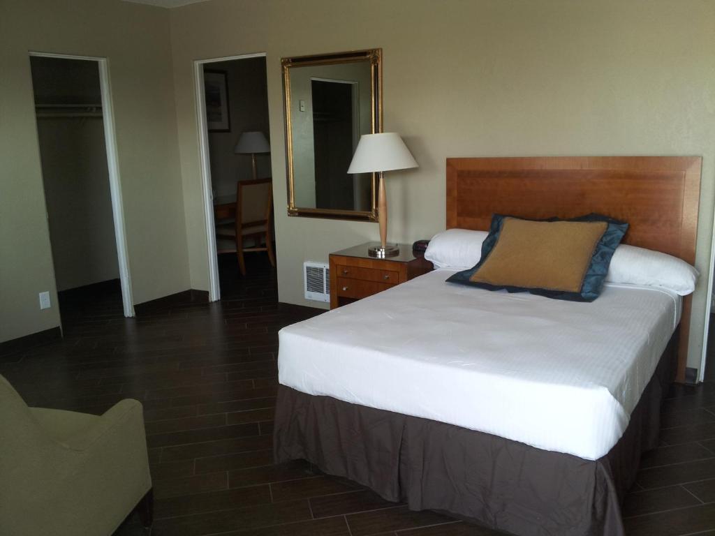 Oasis Boutique Motel Boulder City Bilik gambar
